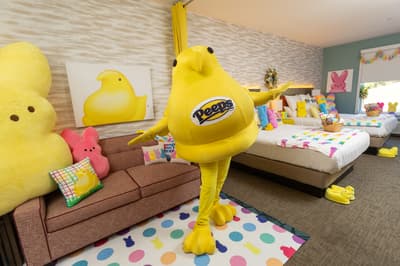 High Hotels PEEPS Suite